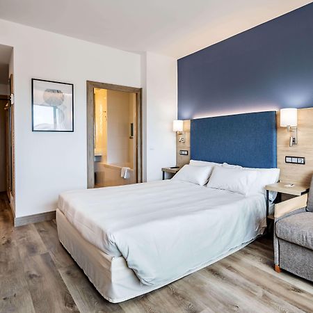 Hotel Puerta De Bilbao Barakaldo Dış mekan fotoğraf