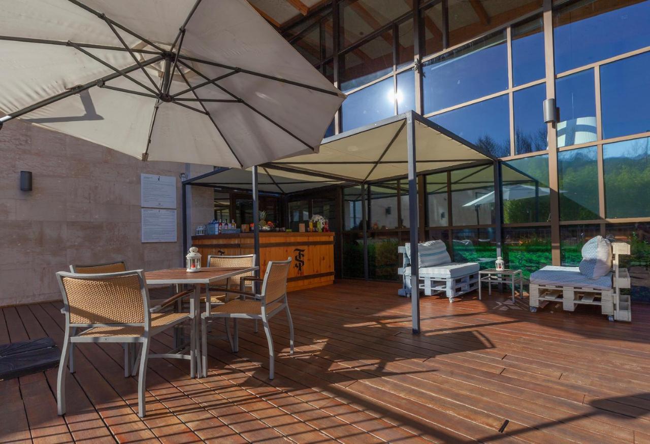 Hotel Puerta De Bilbao Barakaldo Dış mekan fotoğraf
