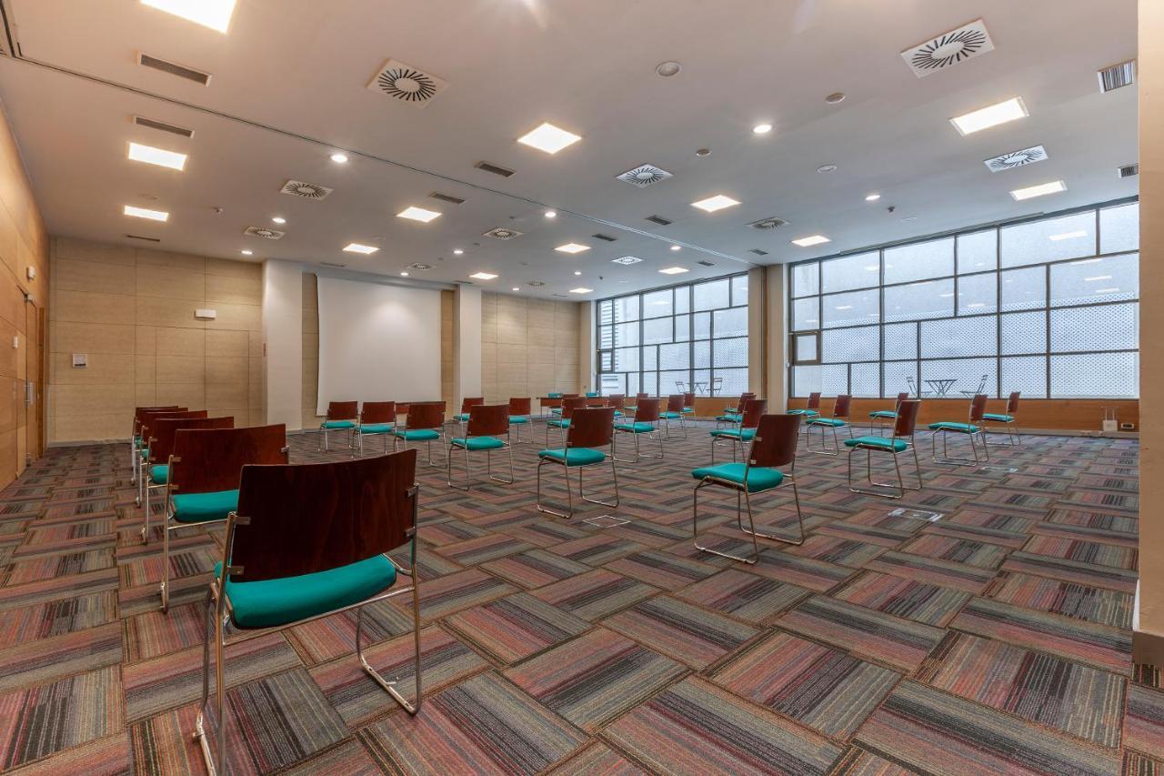 Hotel Puerta De Bilbao Barakaldo Dış mekan fotoğraf