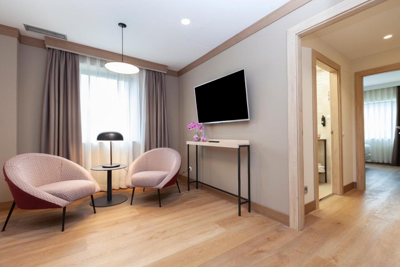 Hotel Puerta De Bilbao Barakaldo Dış mekan fotoğraf