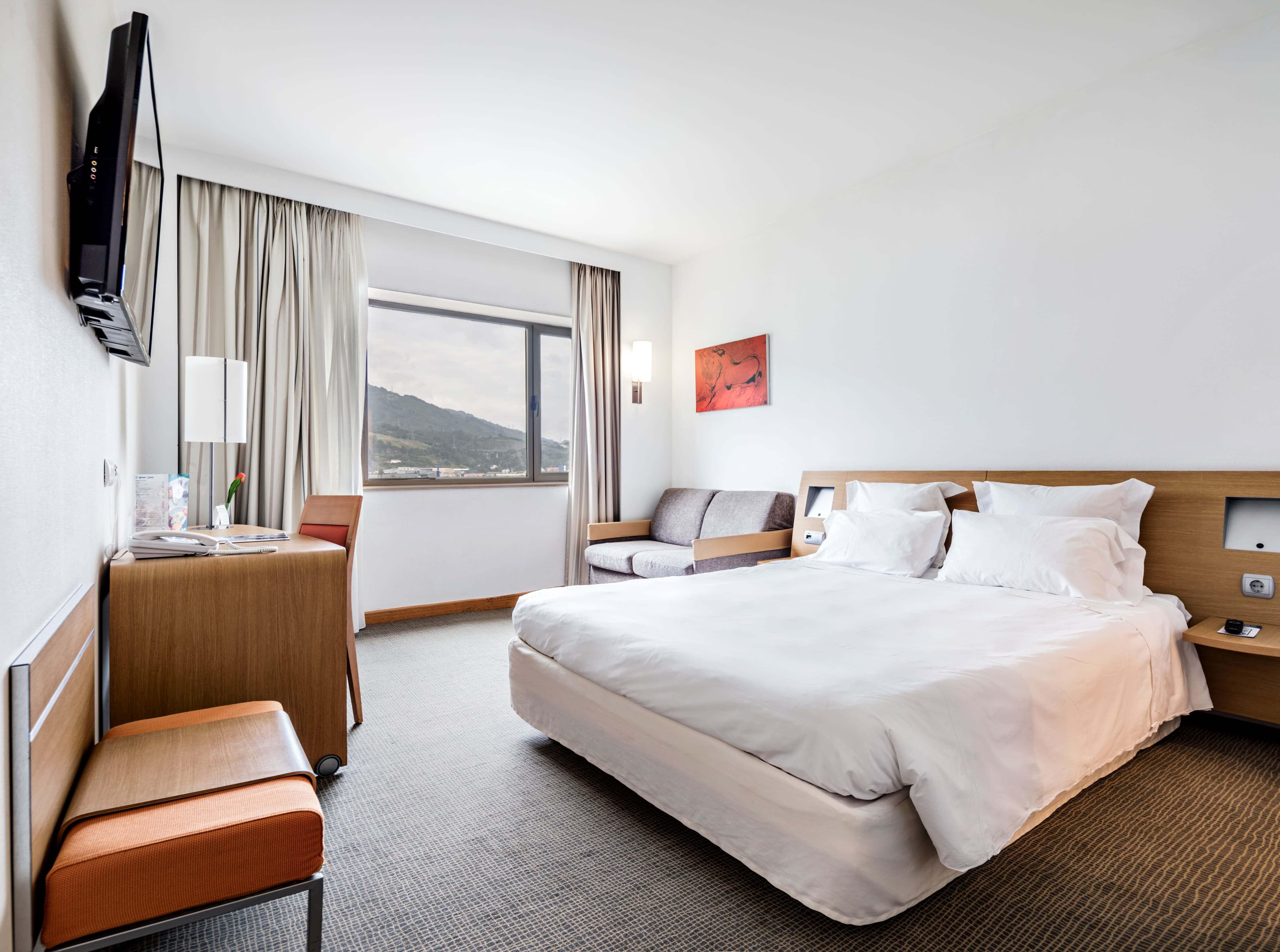 Hotel Puerta De Bilbao Barakaldo Dış mekan fotoğraf