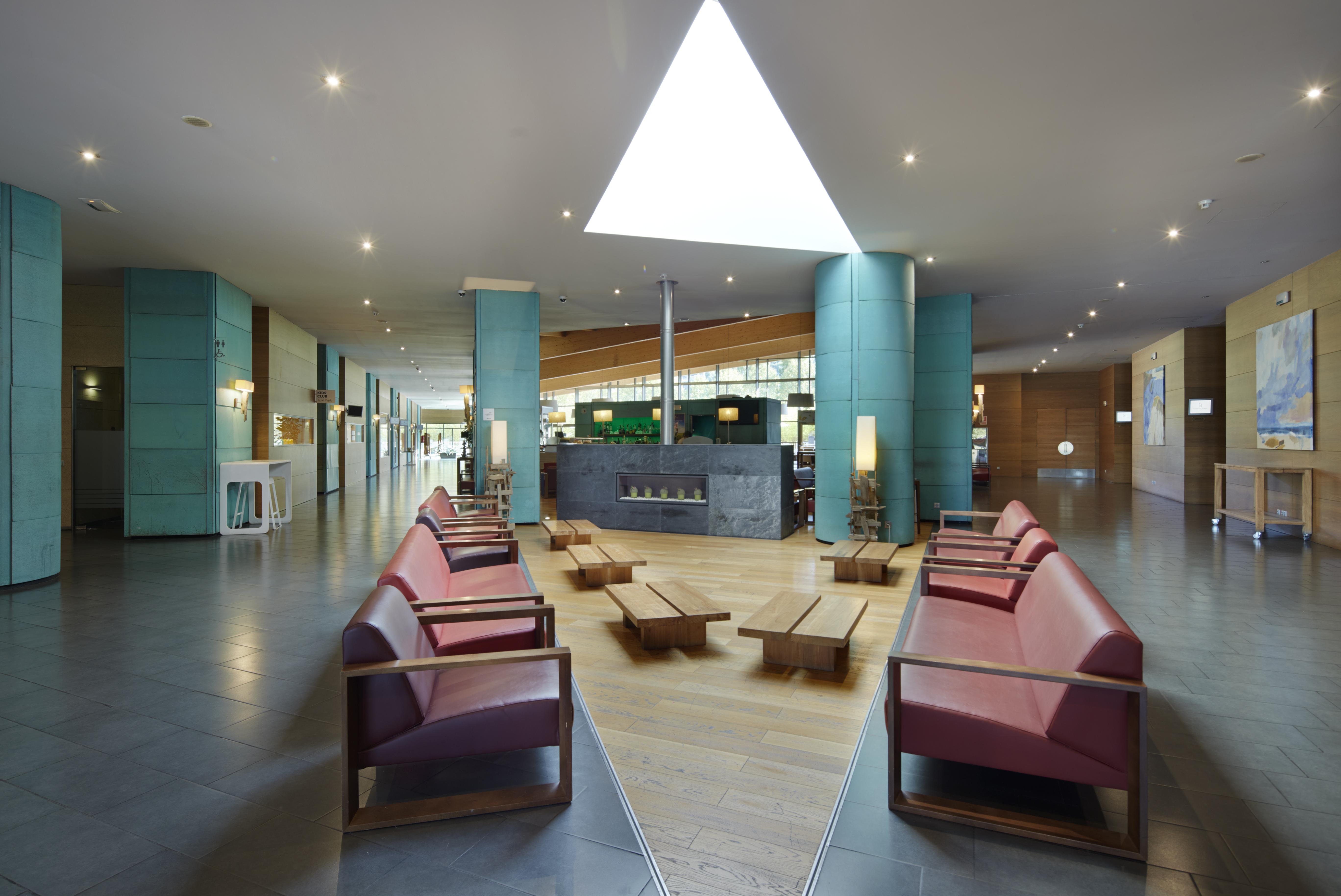 Hotel Puerta De Bilbao Barakaldo Dış mekan fotoğraf