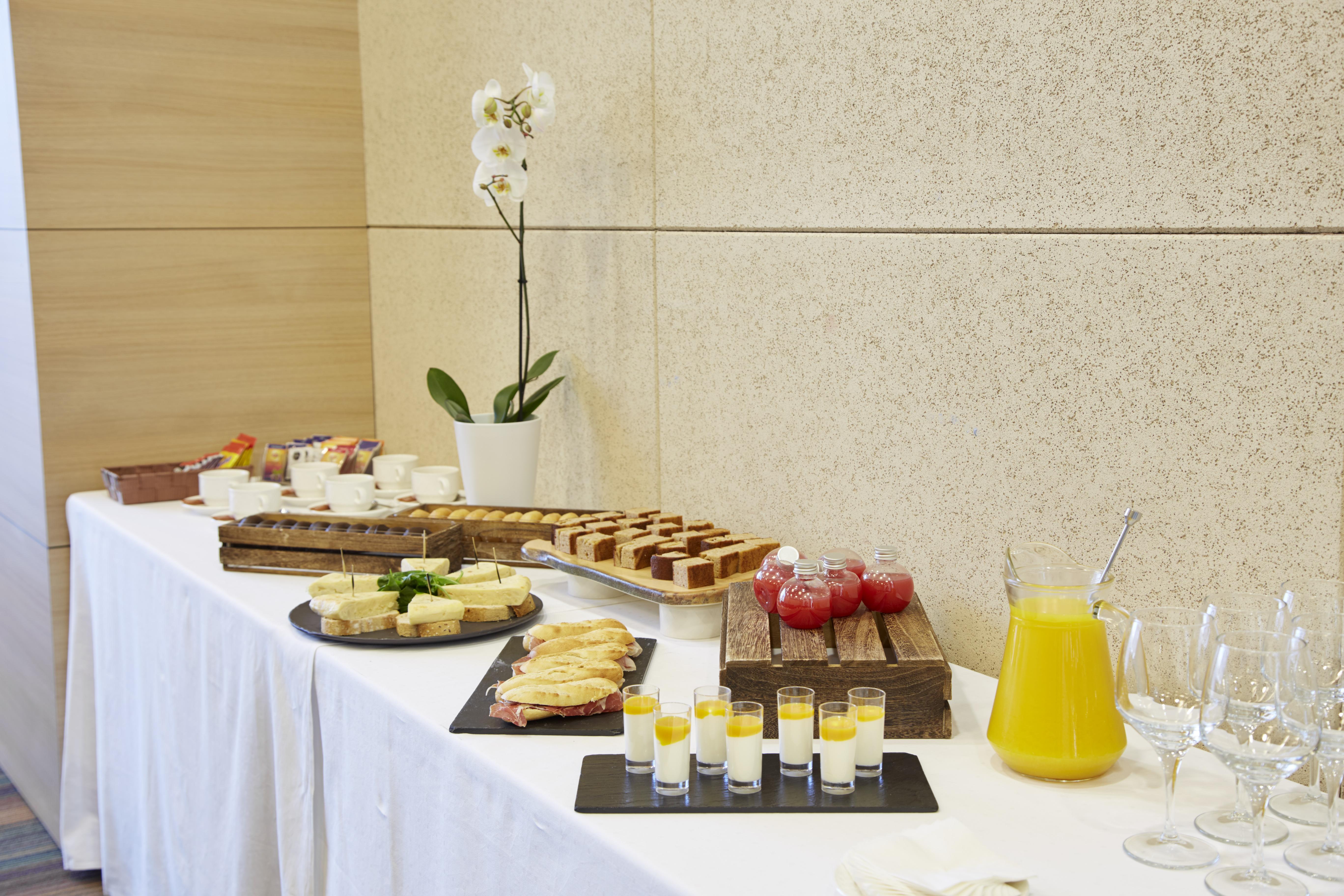 Hotel Puerta De Bilbao Barakaldo Dış mekan fotoğraf